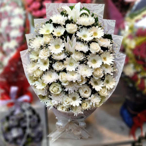 gerbera-rose-and-lily-mixed-bouquet